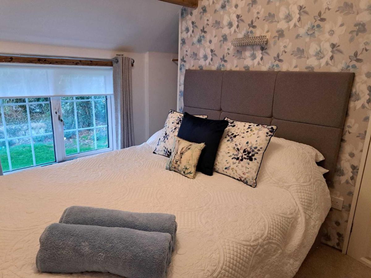 Saughall Mill Farm Cottage Chester Extérieur photo