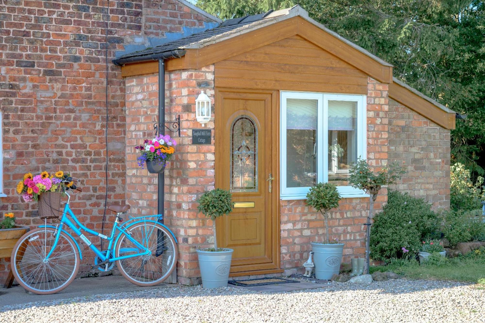 Saughall Mill Farm Cottage Chester Extérieur photo